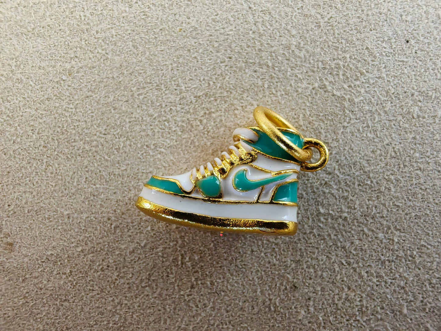 Shoe accessories