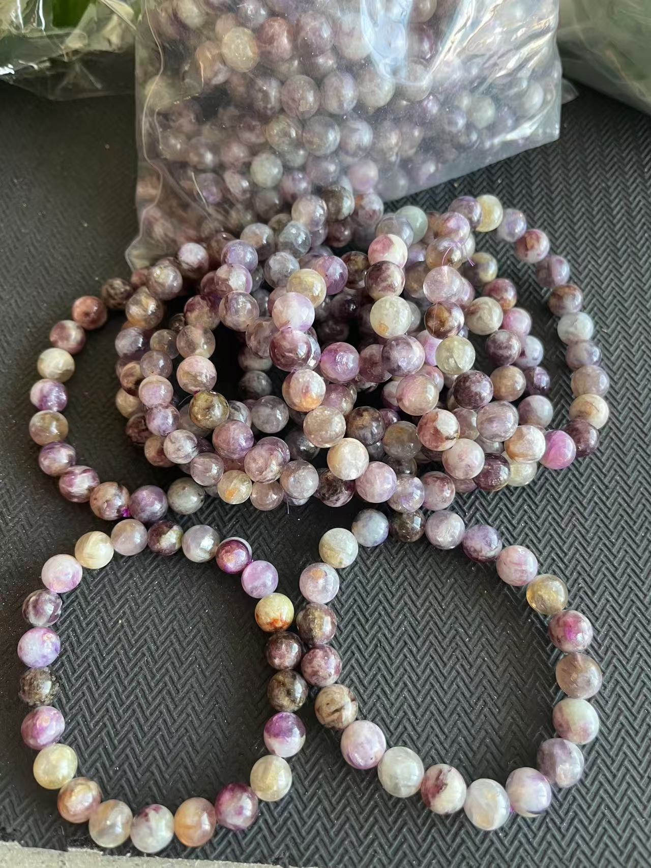 2A Natural Colorful Mica Round Bracelet